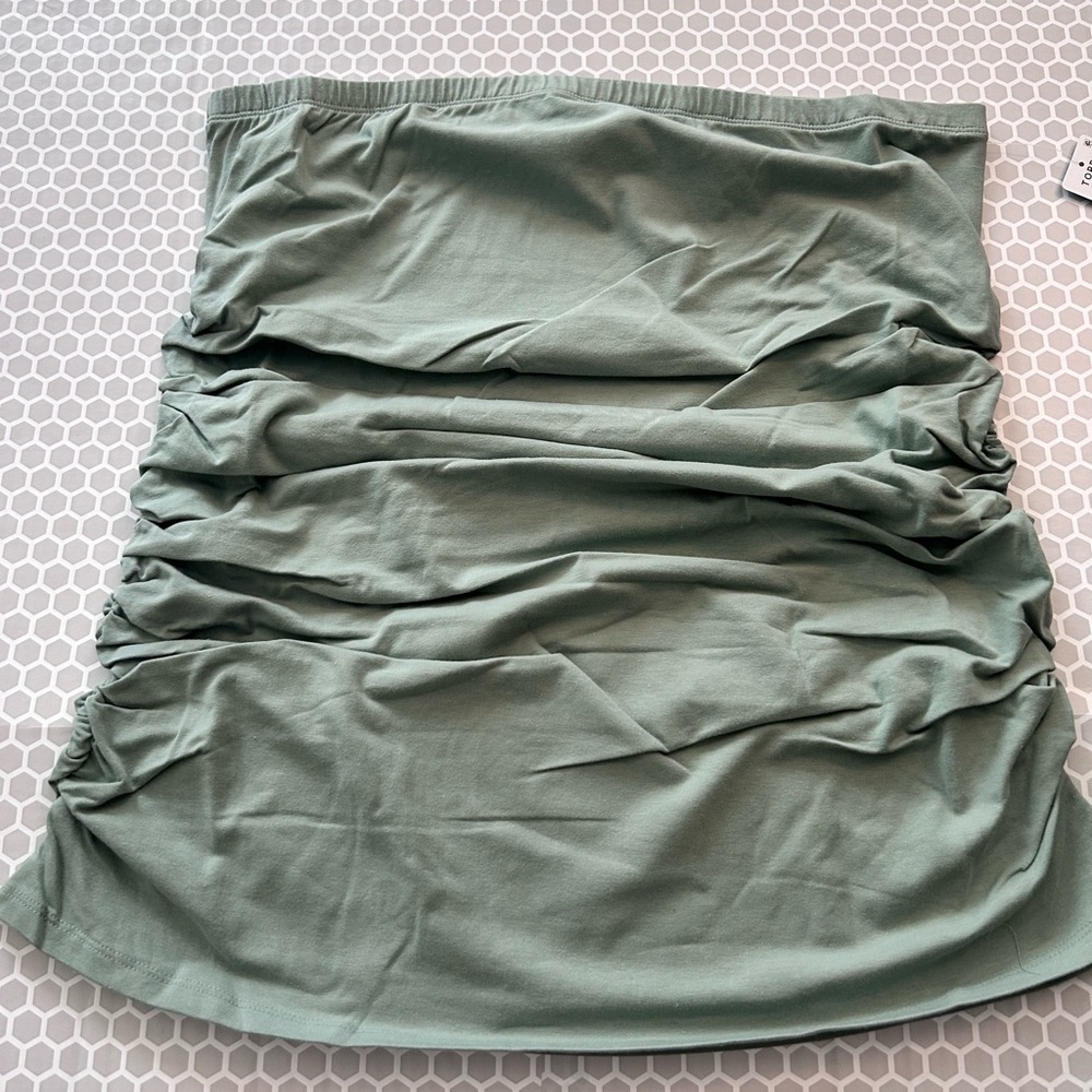 NWT Torrid Foxy Ruched Sage Green Tube Top Size 2 (18/20)